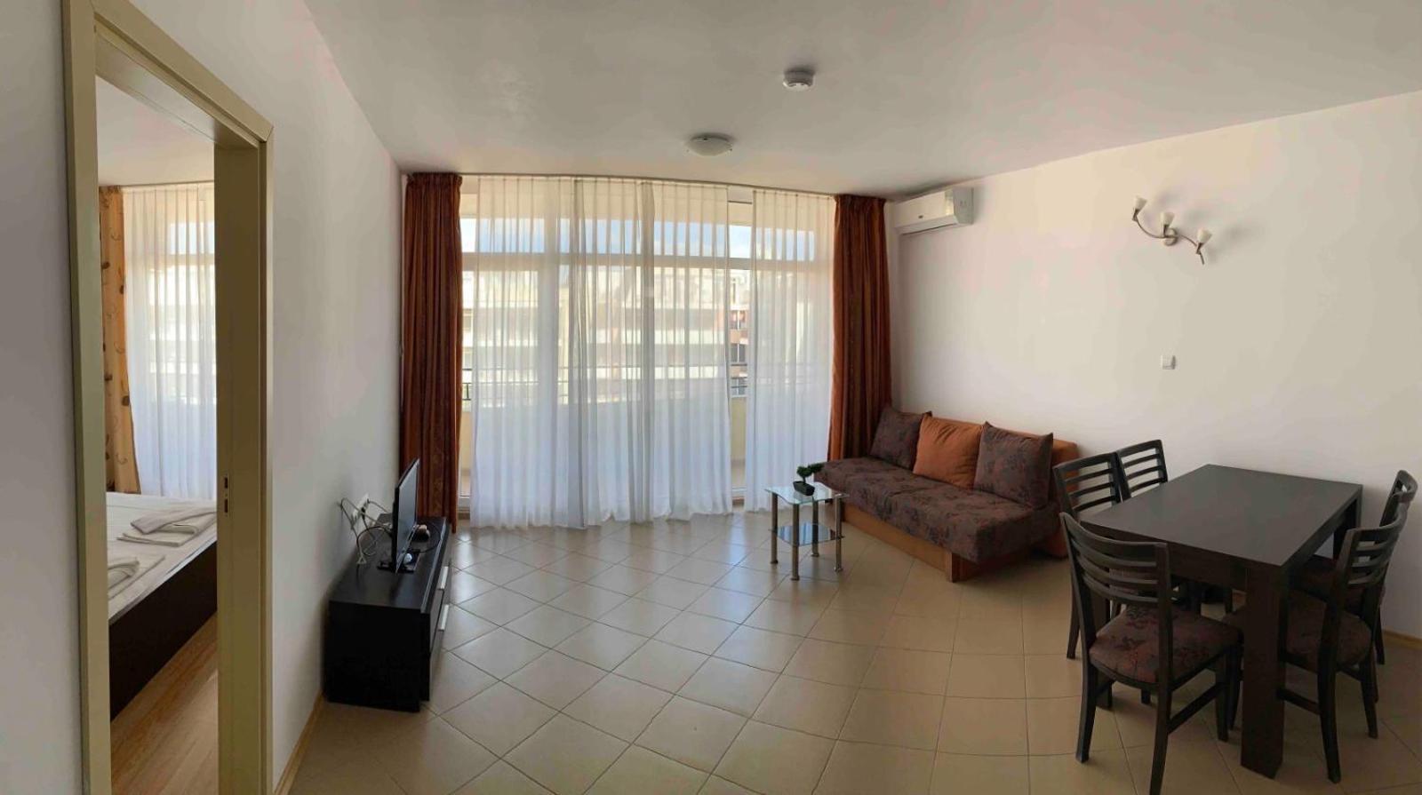 Grand Kamelia Apartments Slăntjev Brjag Exteriör bild