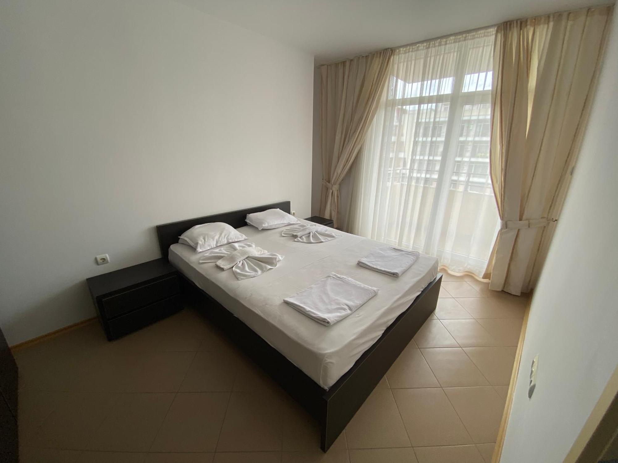 Grand Kamelia Apartments Slăntjev Brjag Exteriör bild