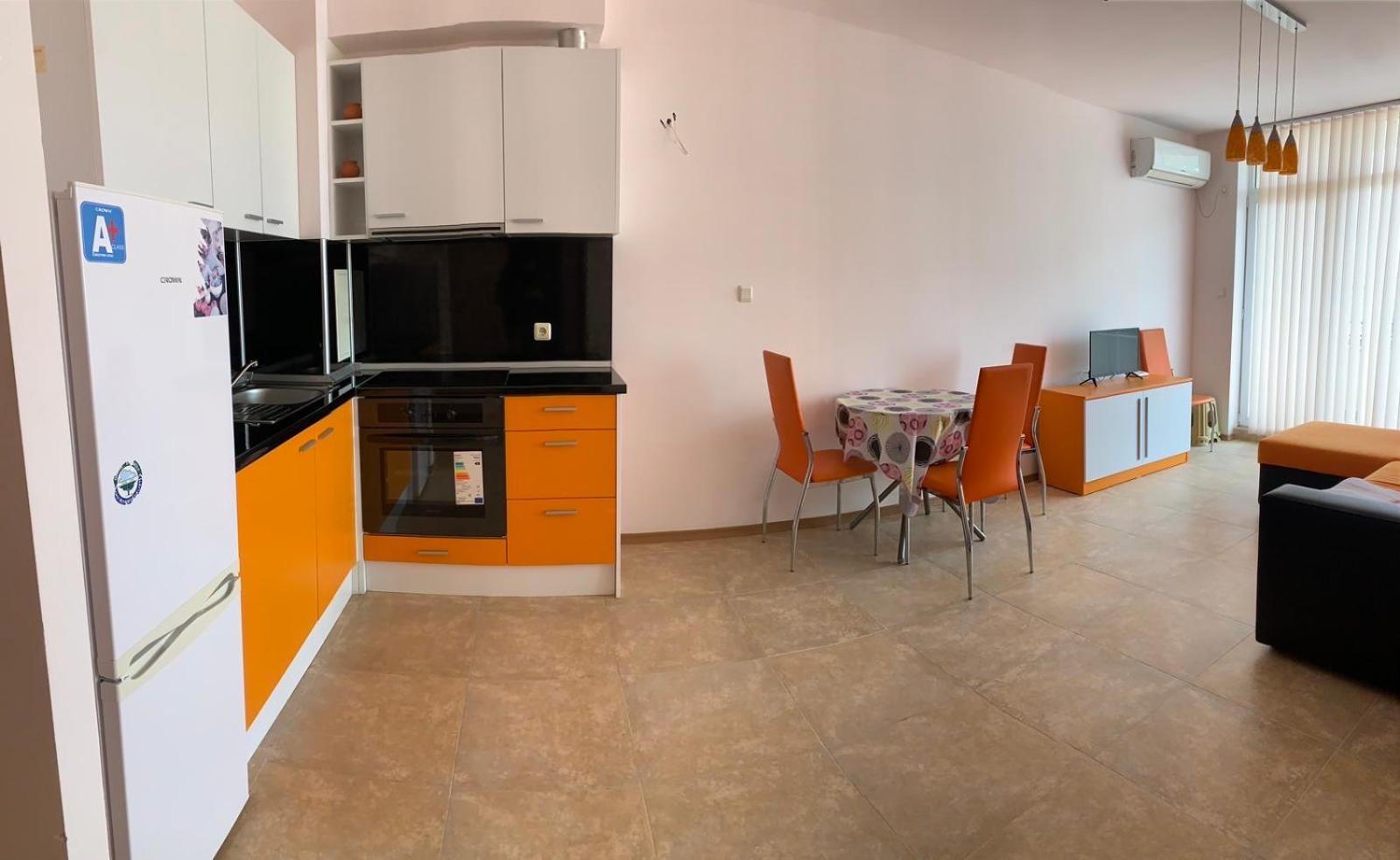 Grand Kamelia Apartments Slăntjev Brjag Exteriör bild